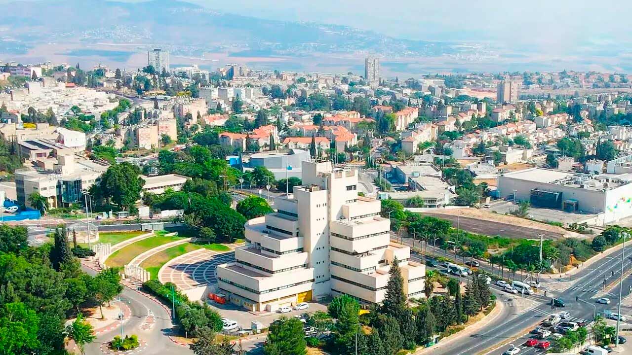 Orando por Israel: Nazareth Illith